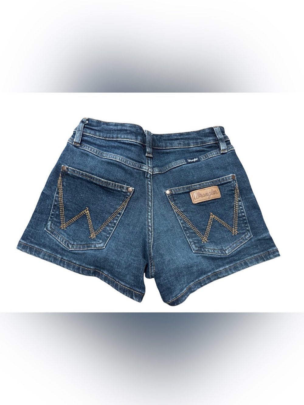 Wrangler Retro Jean Shorts Mid-Rise Denim Medium Wash Logo Patch Size 25